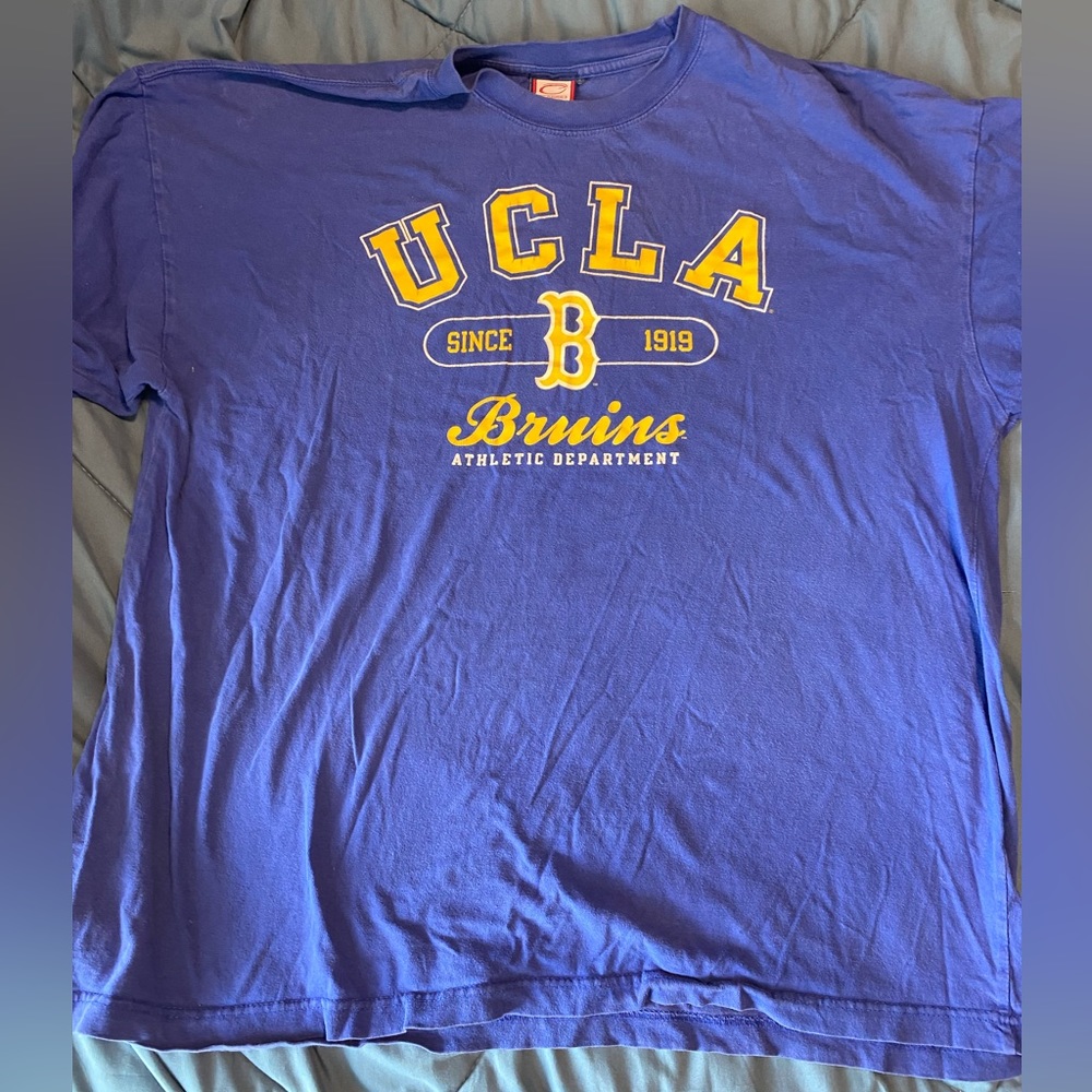 ☀️ UCLA Bruins College Tee 2 Shirt Mens Size XXL Bundle